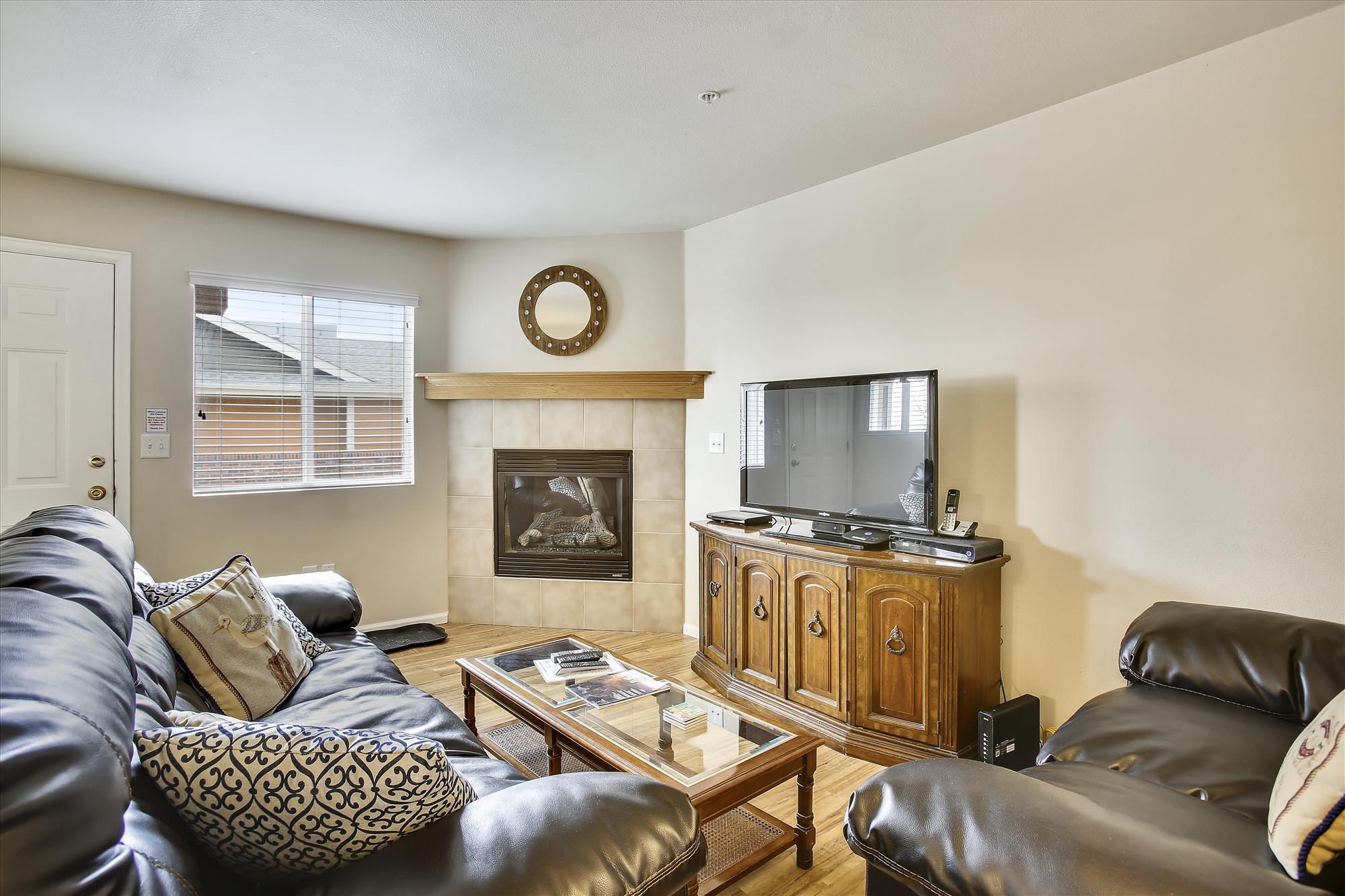 Loveland, Colorado, 80537, 2 Bedrooms Bedrooms, ,2 BathroomsBathrooms,Townhome,Furnished,Carina Circle Unit #106,1046