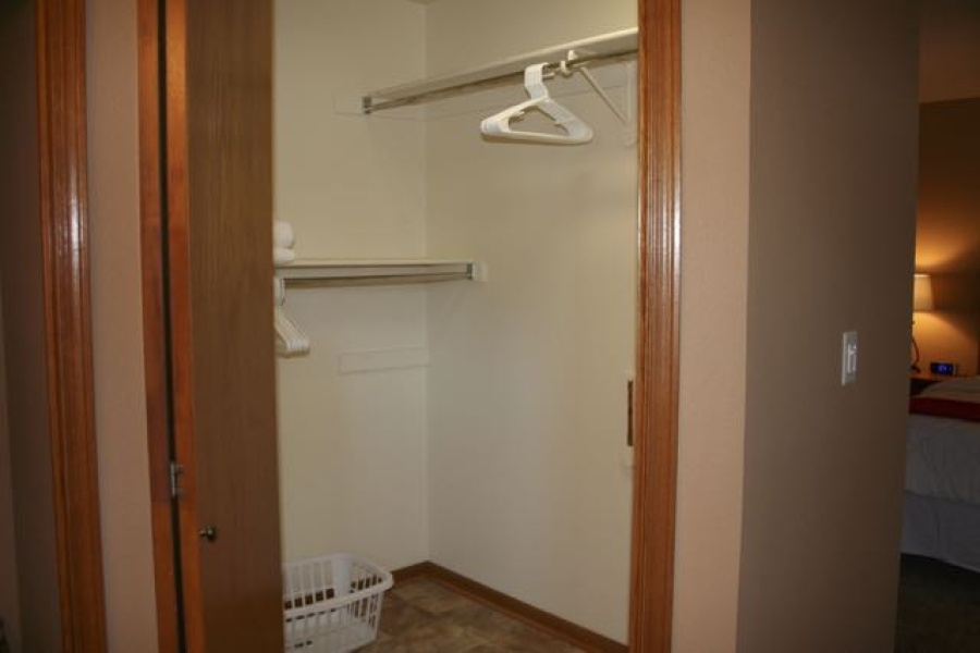 3612 Wescott Ct, Fort Collins, Colorado 80525, 3 Bedrooms Bedrooms, ,3.5 BathroomsBathrooms,House,Furnished,Wescott Ct,1052