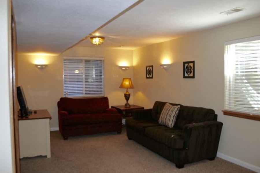 Fort Collins, Colorado, 3 Bedrooms Bedrooms, ,3.5 BathroomsBathrooms,House,Furnished,Wescott Ct,1052
