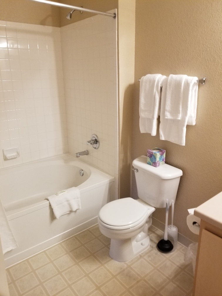 Longmont, Colorado, 2 Bedrooms Bedrooms, ,2 BathroomsBathrooms,Apartment,Furnished,Pike Rd #4-108,1068