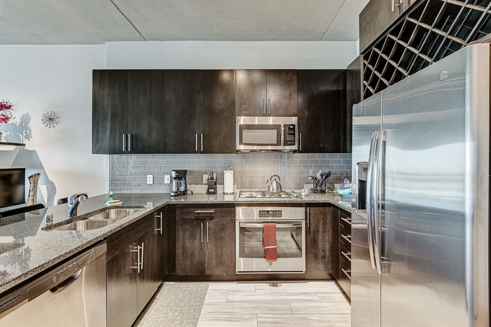 Las Vegas, Nevada, 1 Bedroom Bedrooms, ,1 BathroomBathrooms,Condo,Furnished,Juhl,E Bonneville,6,1737