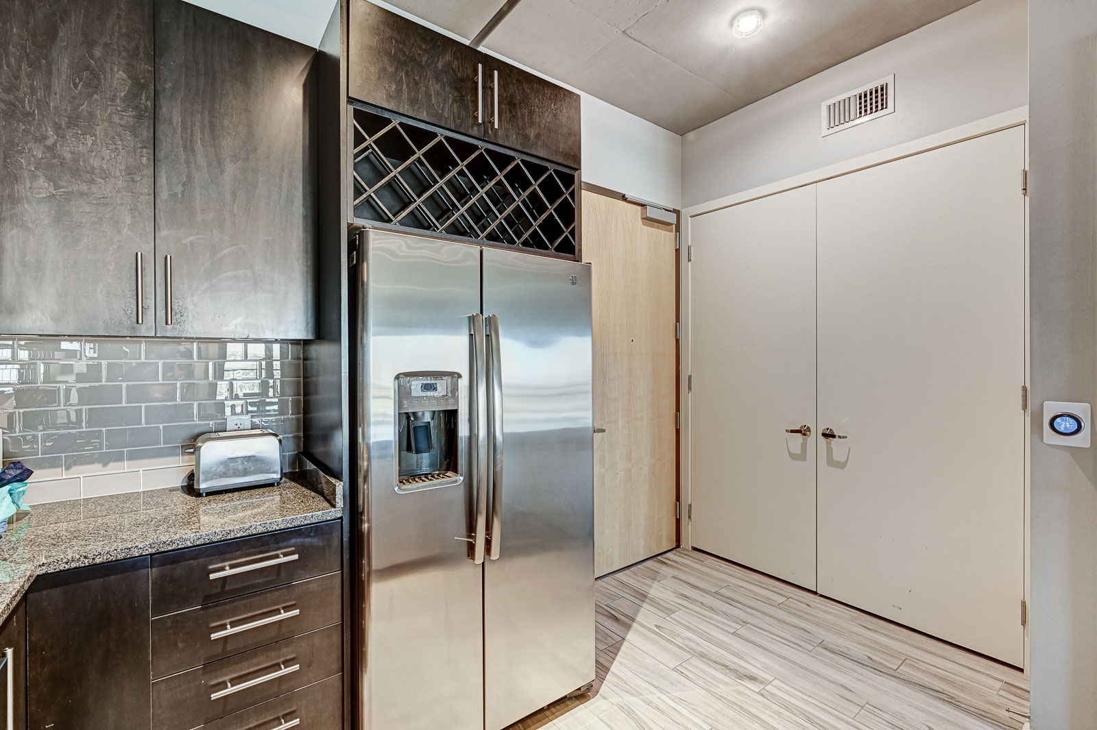 Las Vegas, Nevada, 1 Bedroom Bedrooms, ,1 BathroomBathrooms,Condo,Furnished,Juhl,E Bonneville,6,1737