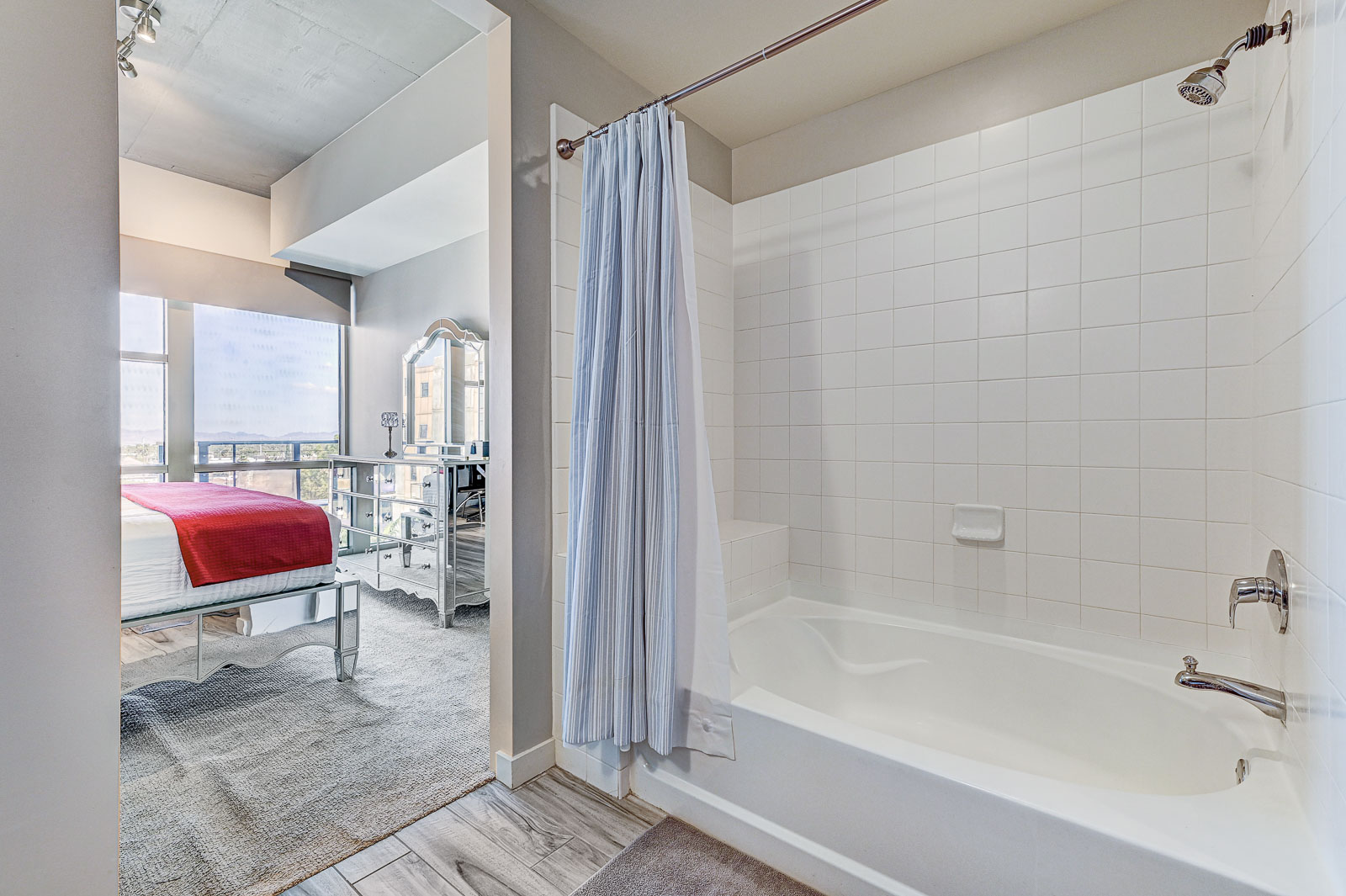 Las Vegas, Nevada, 1 Bedroom Bedrooms, ,1 BathroomBathrooms,Condo,Furnished,Juhl,E Bonneville,6,1737