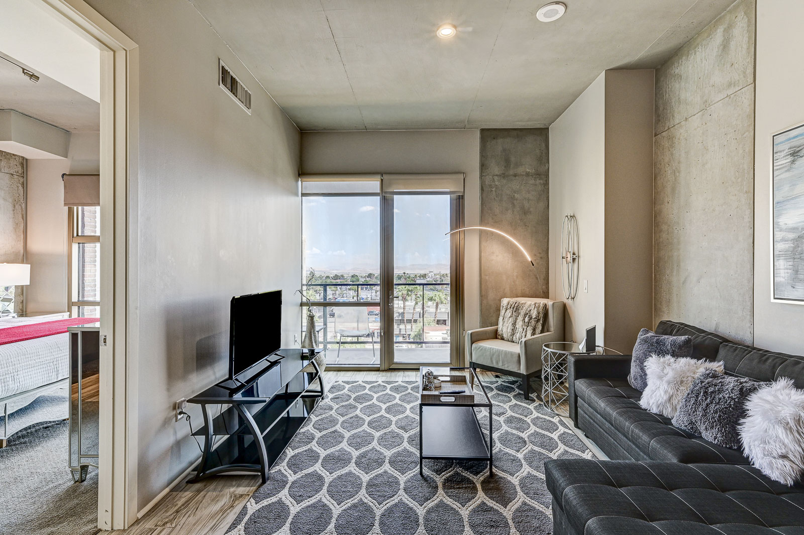 Las Vegas, Nevada, 1 Bedroom Bedrooms, ,1 BathroomBathrooms,Condo,Furnished,Juhl,E Bonneville,6,1737