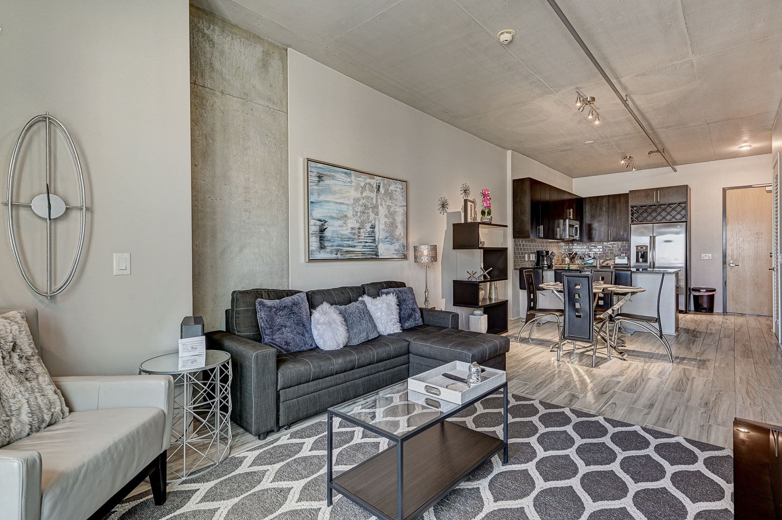 Las Vegas, Nevada, 1 Bedroom Bedrooms, ,1 BathroomBathrooms,Condo,Furnished,Juhl,E Bonneville,6,1737