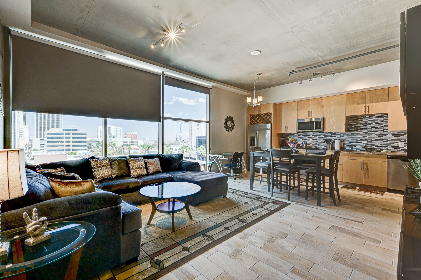 Las Vegas, Nevada, 1 Bedroom Bedrooms, ,1 BathroomBathrooms,Condo,Furnished,Juhl,E Bonneville,6,1742