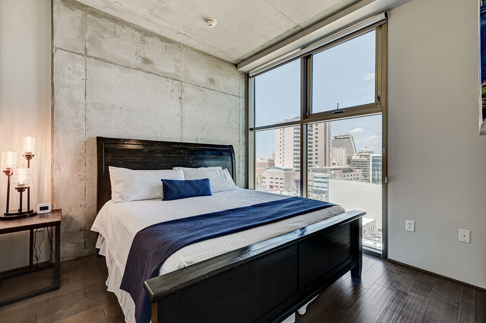 Las Vegas, Nevada, 2 Bedrooms Bedrooms, ,2 BathroomsBathrooms,Condo,Furnished,Juhl,E Bonneville,11,1747