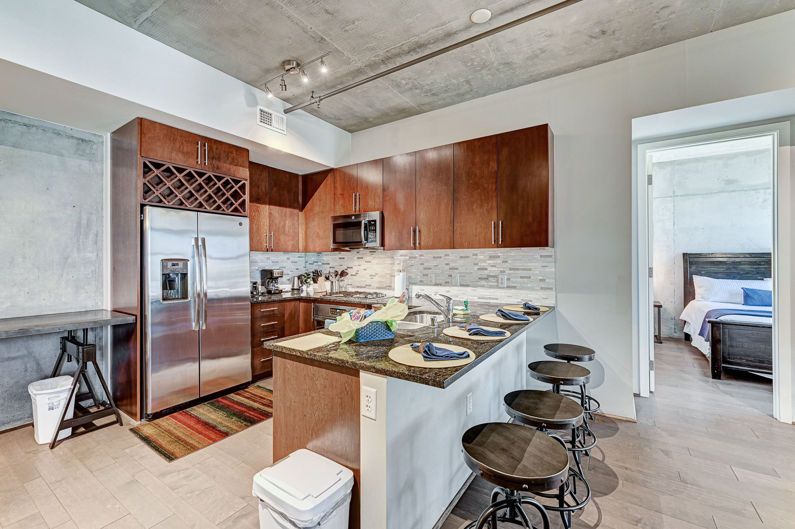 Las Vegas, Nevada, 2 Bedrooms Bedrooms, ,2 BathroomsBathrooms,Condo,Furnished,Juhl,E Bonneville,11,1747