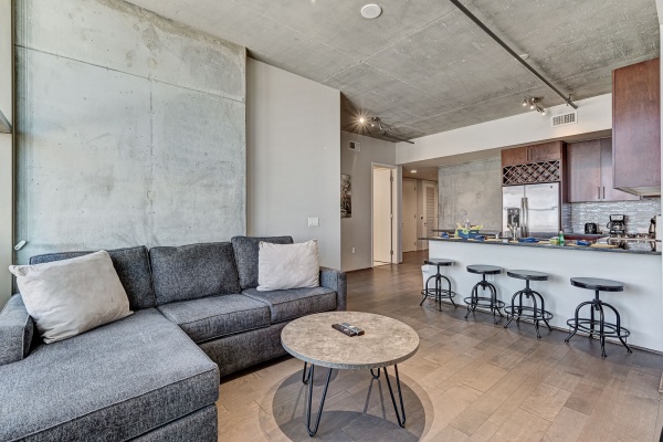 Las Vegas, Nevada, 2 Bedrooms Bedrooms, ,2 BathroomsBathrooms,Condo,Furnished,Juhl,E Bonneville,11,1747