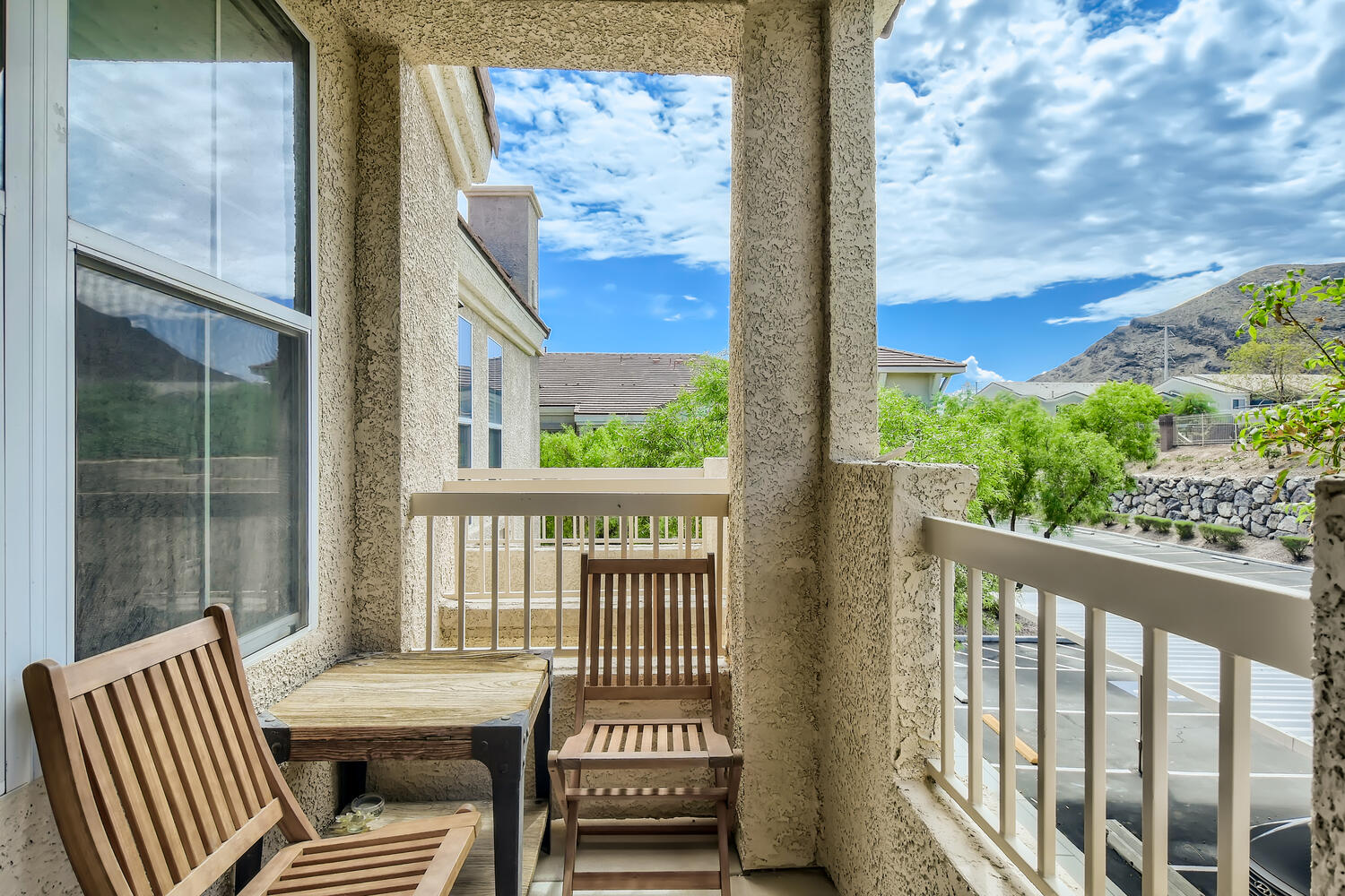 2nd Floor Condo, Gated NW Community
