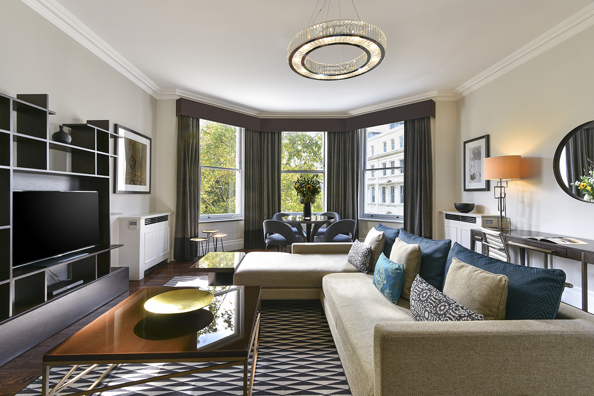 img Fraser Suites Kensington London 2 Bedroom Executive Living Area AvenueWest Global