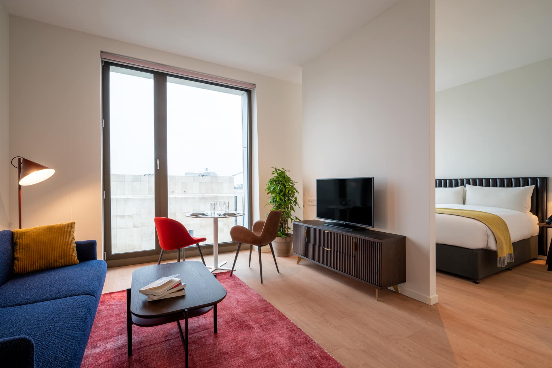 img PREMIER SUITES PLUS Amsterdam One Bedroom Apartment Overview AvenueWest Global