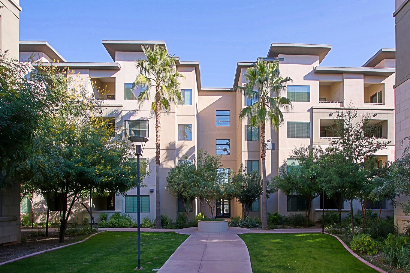 555 Galleria, Chandler, Arizona, United States 85226, 1 Bedroom Bedrooms, ,1 BathroomBathrooms,Apartment,Furnished,Avant at Fashion Center,Galleria,2,2515