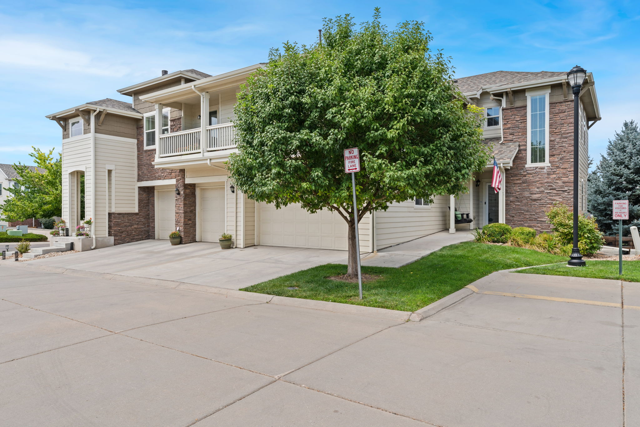 img 2 web or mls 12910 Grant Cir W A 2 AvenueWest Global