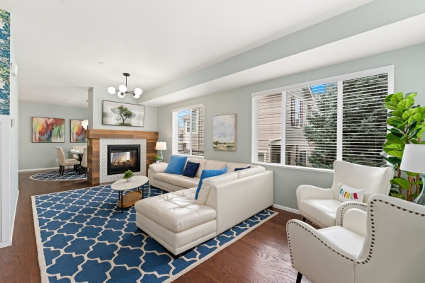 thimg 3 web or mls 12910 Grant Cir W A AvenueWest Global