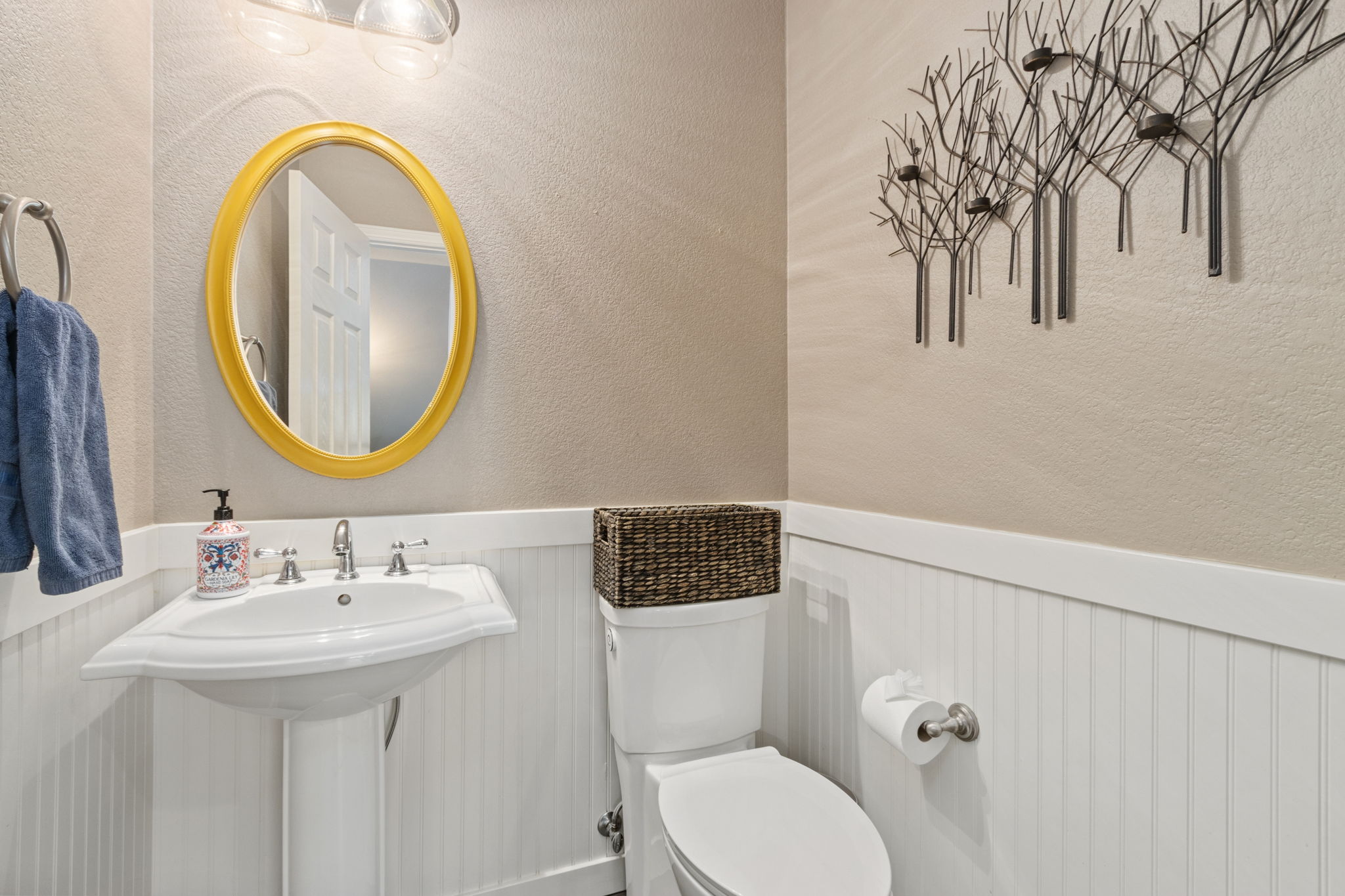 Spacious 5-Bedroom Home in Prestigious Fossil Ridge School District – Observatory Village, Fort Collins Spacious 5-Bedroom Home in Prestigious Fossil Ridge School District – Observatory Village, Fort Collins