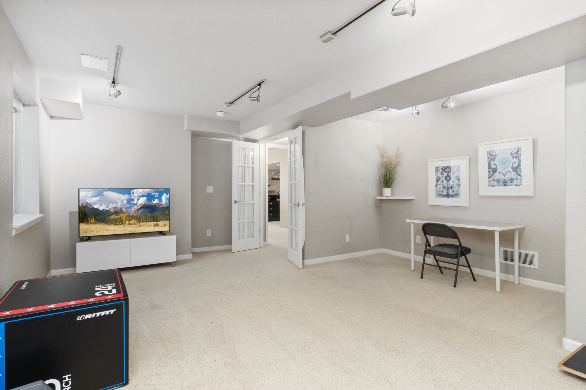 Spacious 5-Bedroom Home in Prestigious Fossil Ridge School District – Observatory Village, Fort Collins Spacious 5-Bedroom Home in Prestigious Fossil Ridge School District – Observatory Village, Fort Collins