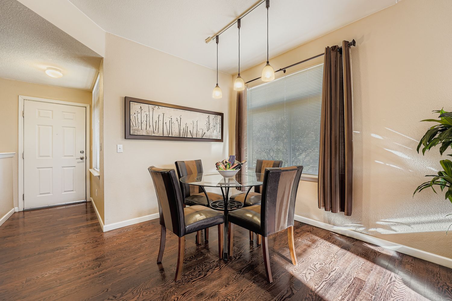 DTC, Executive Rental, Corporate Housing, exclusive, Resort-style