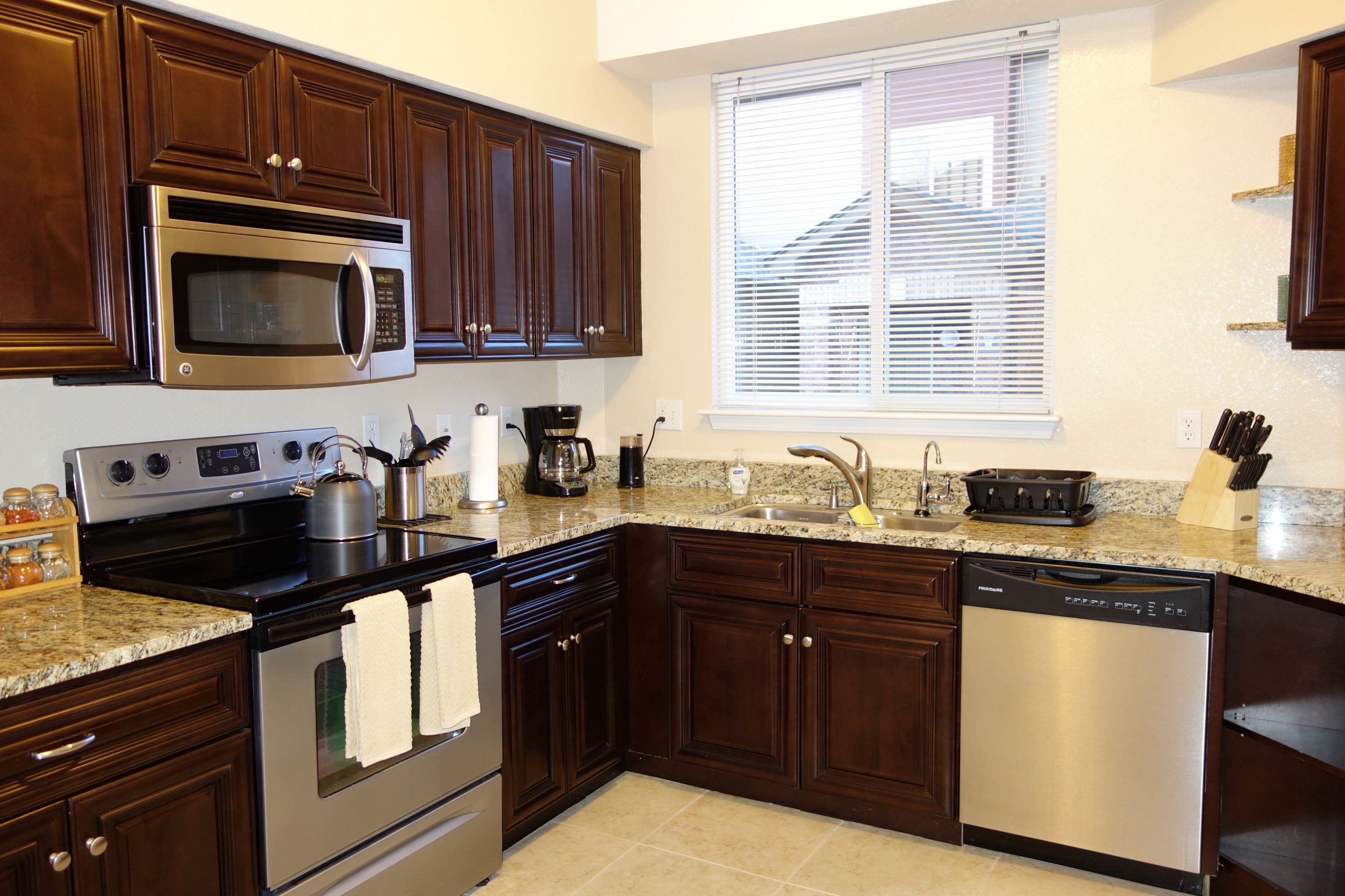 DTC, Executive Rental, Corporate Housing, exclusive, Resort-style DTC, Executive Rental, Corporate Housing, exclusive, Resort-style