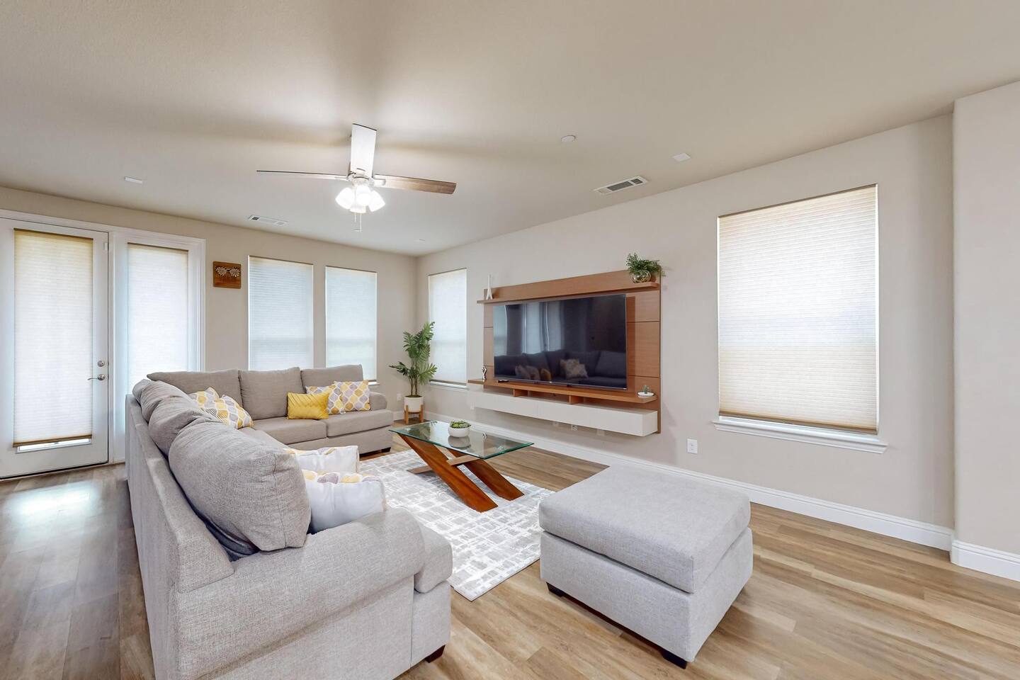 Legacy West, Frisco and Plano, Los Colinas, corporate housing, temp housing, executive rental, executive housing Legacy West, Frisco and Plano, Los Colinas, corporate housing, temp housing, executive rental, executive housing