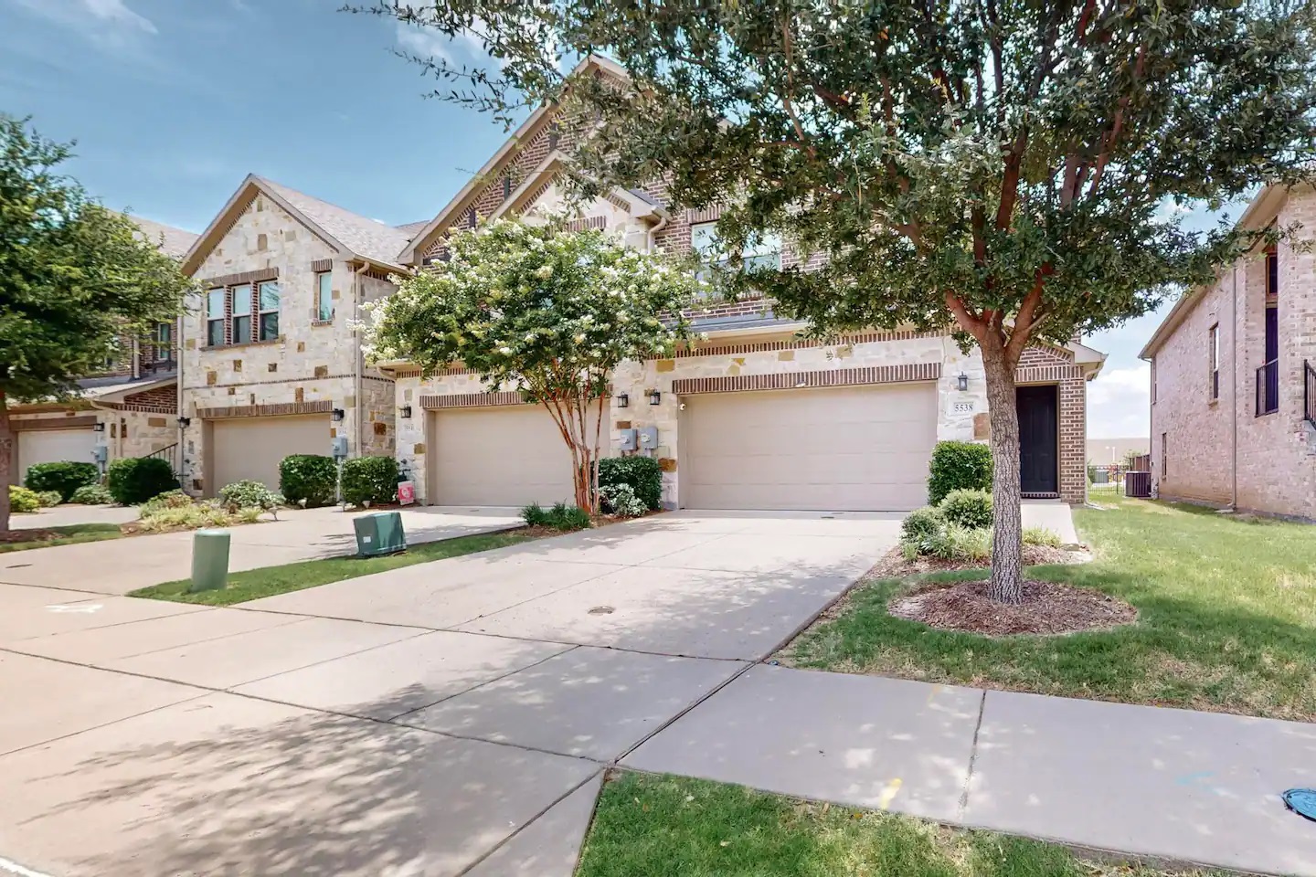 Legacy West, Frisco and Plano, Los Colinas, corporate housing, temp housing, executive rental, executive housing Legacy West, Frisco and Plano, Los Colinas, corporate housing, temp housing, executive rental, executive housing