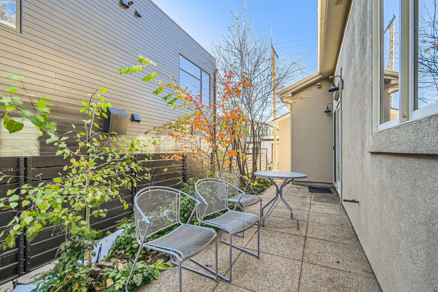 Located approximately five miles from downtown Denver, Cherry Creek is one of the city’s most desirable and dynamic neighborhoods. Known for Cherry Creek North, the area blends classic century-old homes with modern construction and vibrant commercial spaces. Trails, sidewalks, parks, and community gathering areas are woven throughout the neighborhood, and public transit and major roadways offer easy access to downtown Denver and the Denver Tech Center.
This fully furnished home offers an exceptional opportunity to enjoy upscale living in one of Denver’s most sought-after locations. Located approximately five miles from downtown Denver, Cherry Creek is one of the city’s most desirable and dynamic neighborhoods. Known for Cherry Creek North, the area blends classic century-old homes with modern construction and vibrant commercial spaces. Trails, sidewalks, parks, and community gathering areas are woven throughout the neighborhood, and public transit and major roadways offer easy access to downtown Denver and the Denver Tech Center.
This fully furnished home offers an exceptional opportunity to enjoy upscale living in one of Denver’s most sought-after locations.