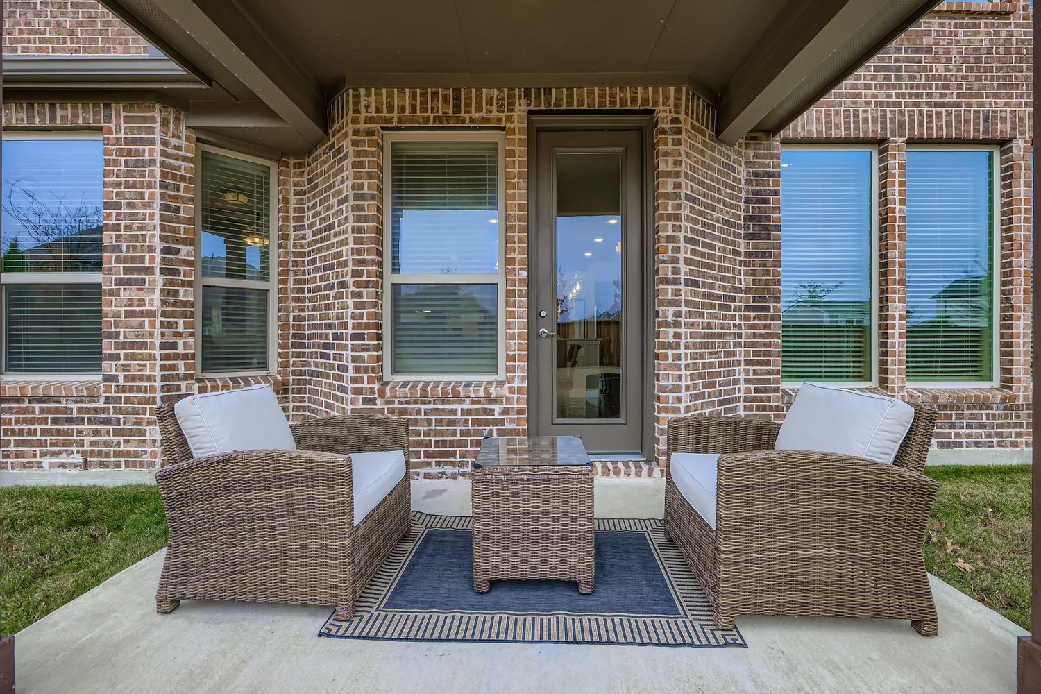 Corporate Housing, Frisco, Plano, Furnished rental, Executive housing, insurance claim housing.