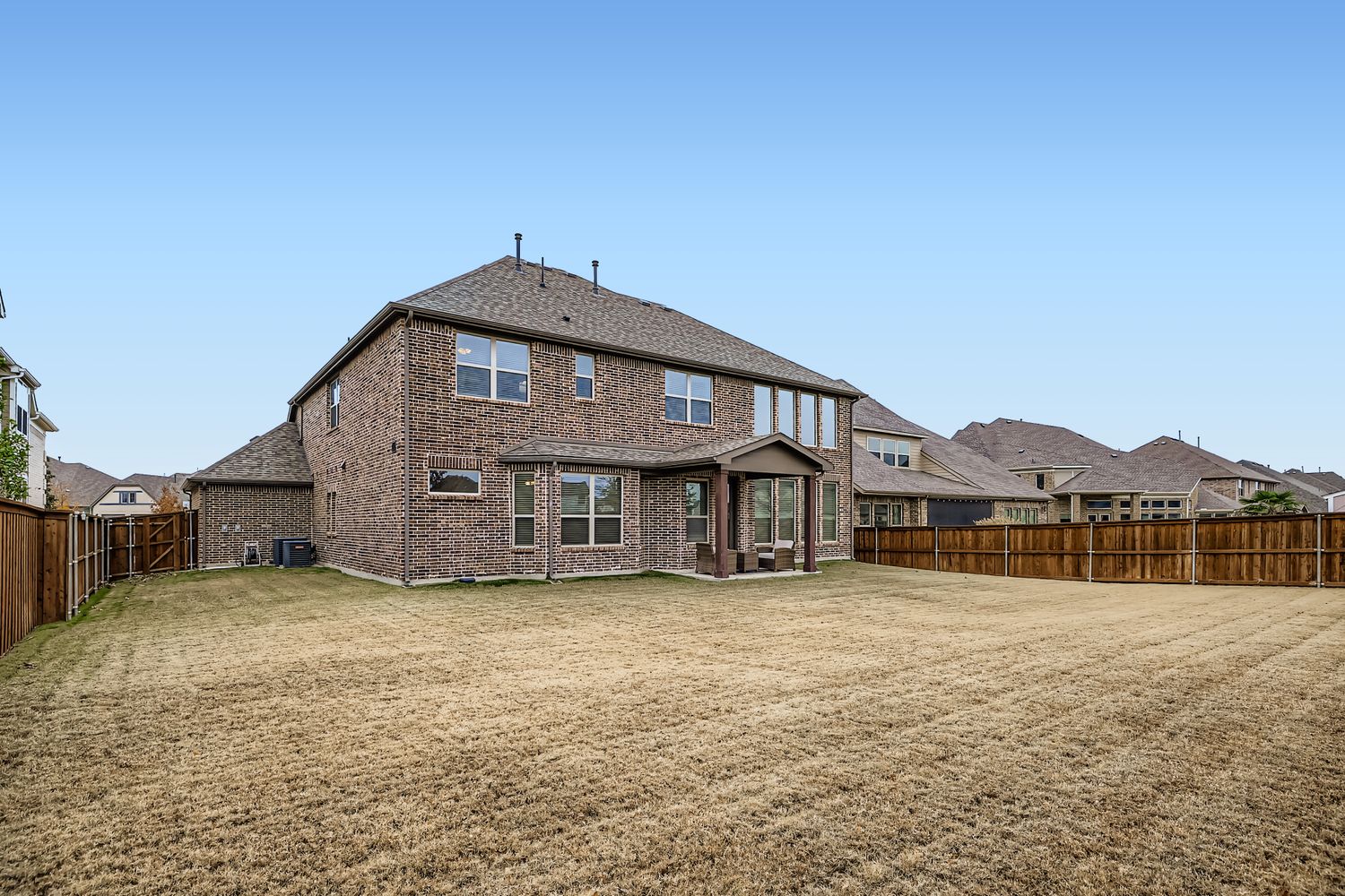 Corporate Housing, Frisco, Plano, Furnished rental, Executive housing, insurance claim housing.