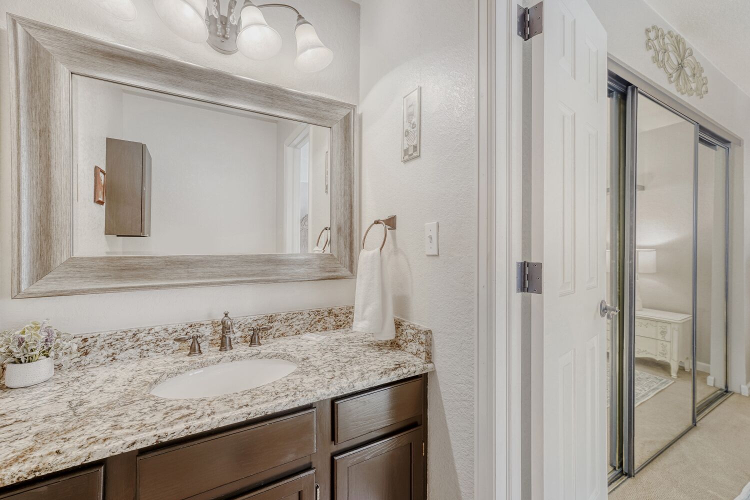 Executive rental, Denver Tech Center, furnished rental medium term furnished rental Executive rental, Denver Tech Center, furnished rental medium term furnished rental