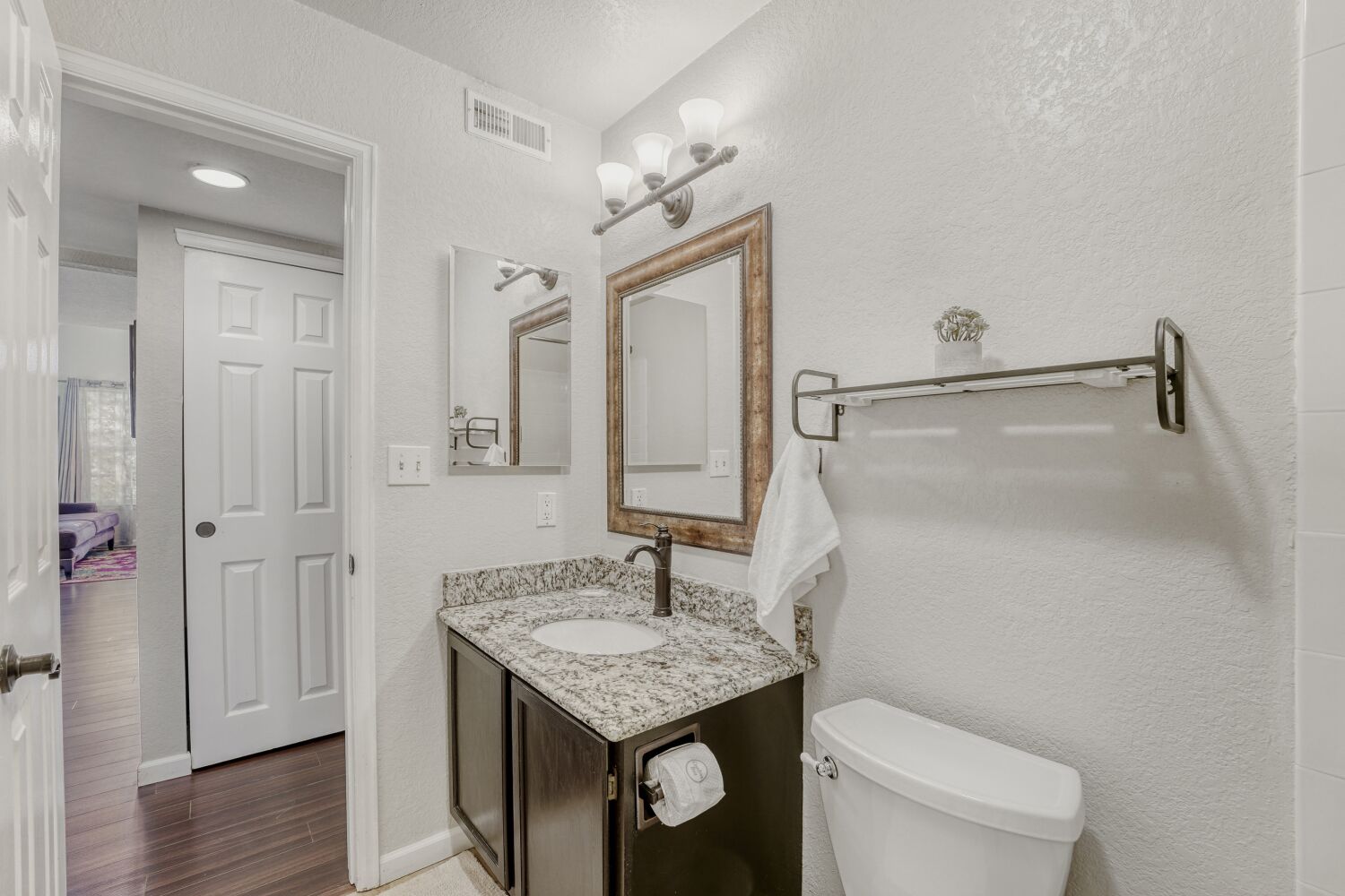 Executive rental, Denver Tech Center, furnished rental medium term furnished rental Executive rental, Denver Tech Center, furnished rental medium term furnished rental