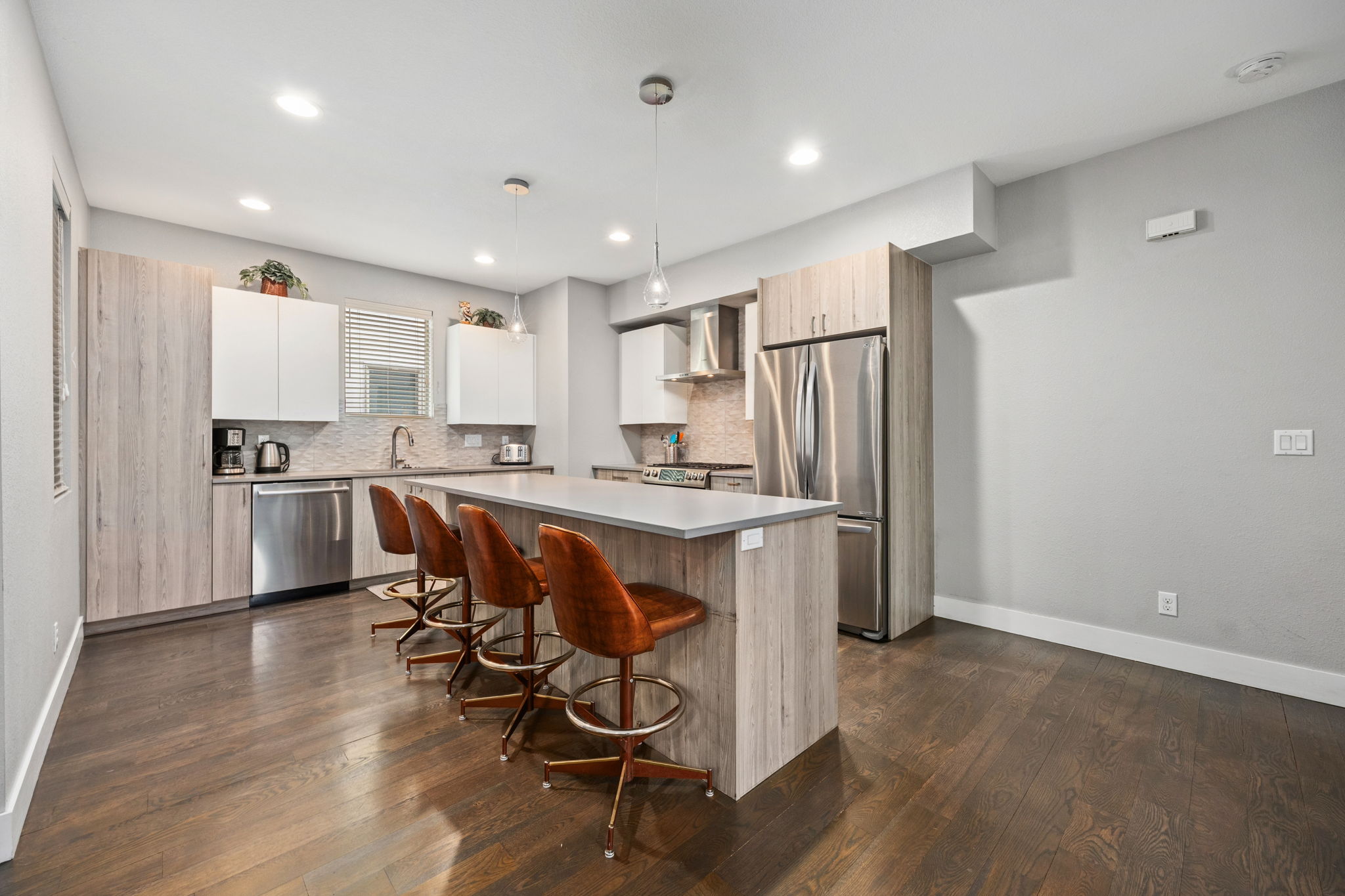 Denver, Colorado, 1, 2 & 3 Bed Options - Contact Us! , ,Townhome,Furnished,Elati ,0,2718