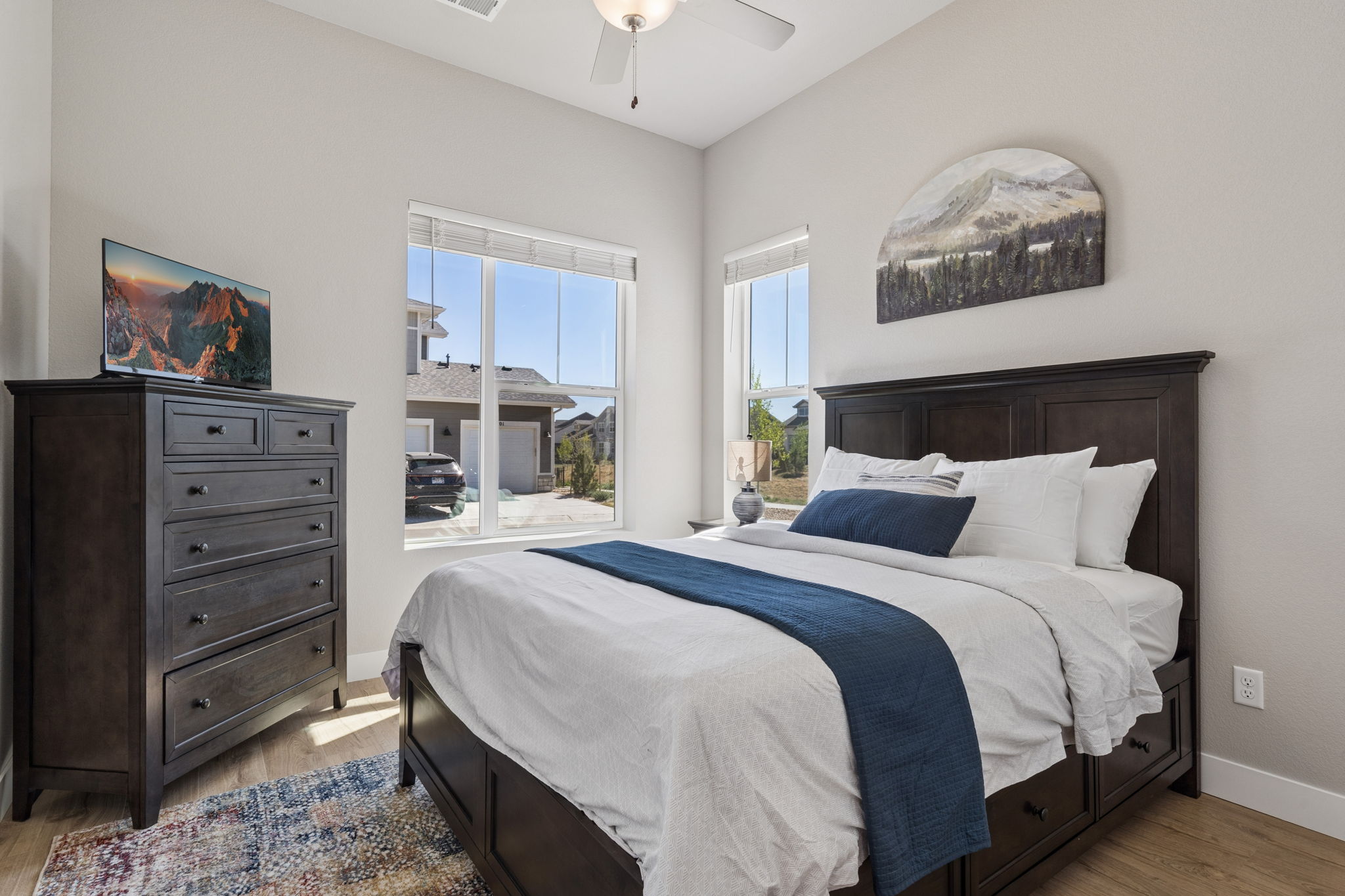 Modern Fully Furnished 2-Bedroom Condo at The Lakes at Centerra 