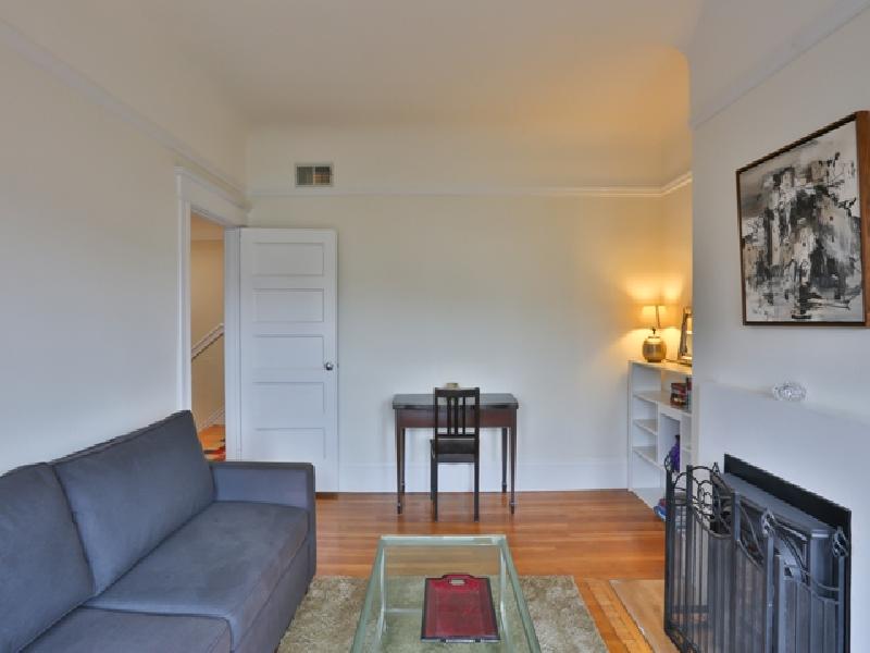 2 Bedroom and 2 Bathroom flat in Noe Valley. Features: elegant textured moldings reminiscent of turn-of-the century design, work desk, pull-out sofa, mirrored closets, walk-in closets, stool seating at the kitchen island, clawfoot bathtub, large outdoor wooden deck with views, and view of the Twin Peaks mountain to the west. This is an upper floor unit. There is no assigned parking with the property, but street parking is not difficult as there are no time restrictions.

Short walk to the vibrant commercial corridor of 24th Street featuring a Whole Foods market, boutiques, bars, Starbucks and Zagat rated restaurants. Corporate shuttles are within walking distance.