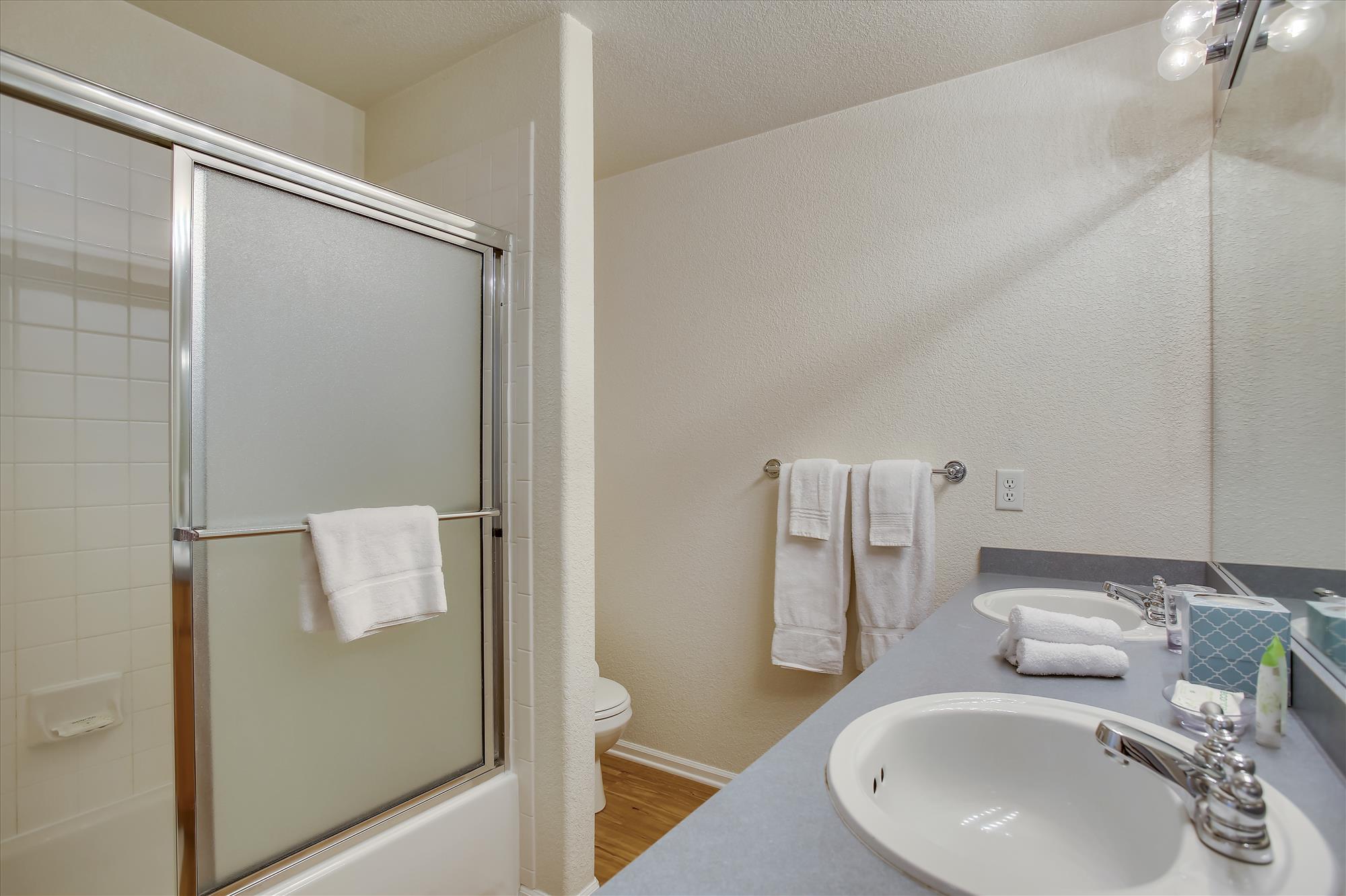 Fort Collins, Colorado, 1 Bedroom Bedrooms, ,1 BathroomBathrooms,Condo,Furnished,Northern Lights Dr Unit A,1027