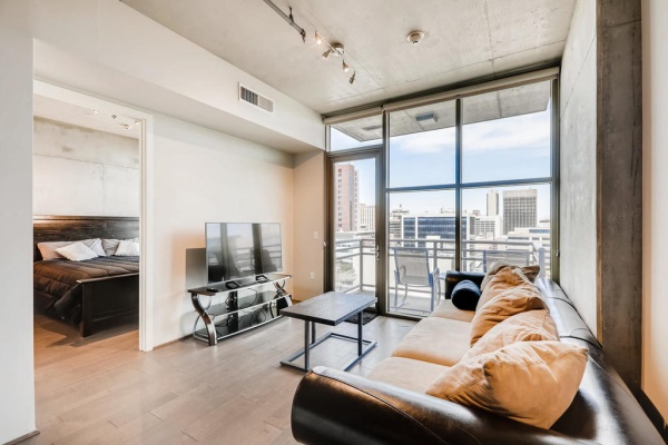 Las Vegas, Nevada, 2 Bedrooms Bedrooms, ,2 BathroomsBathrooms,Condo,Furnished,Juhl,E Bonneville,11,1312