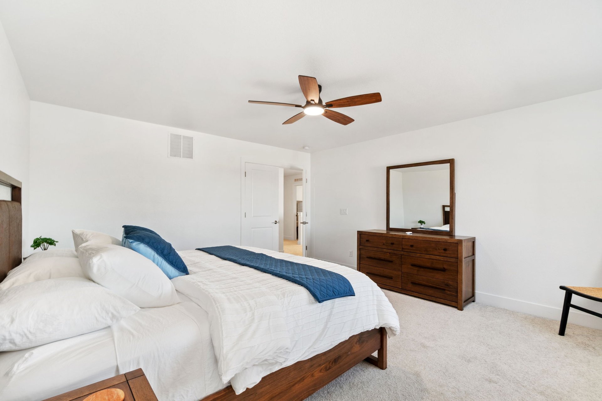 Arvada, 4 Bedroom Bedrooms, ,2.5 BathroomBathrooms,House,Furnished,West 92nd,1,855598