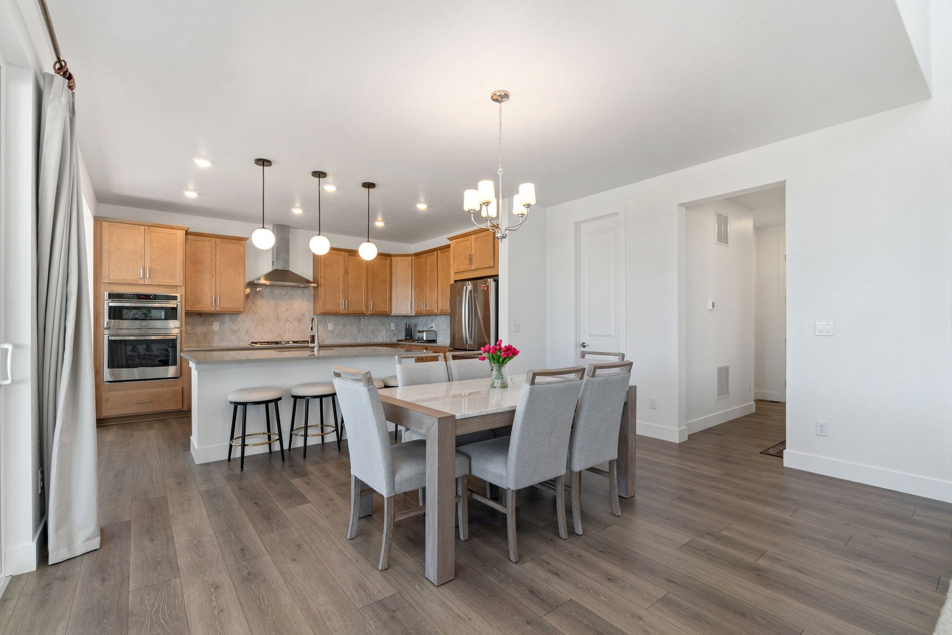 Arvada, 4 Bedroom Bedrooms, ,2.5 BathroomBathrooms,House,Furnished,West 92nd,1,855598