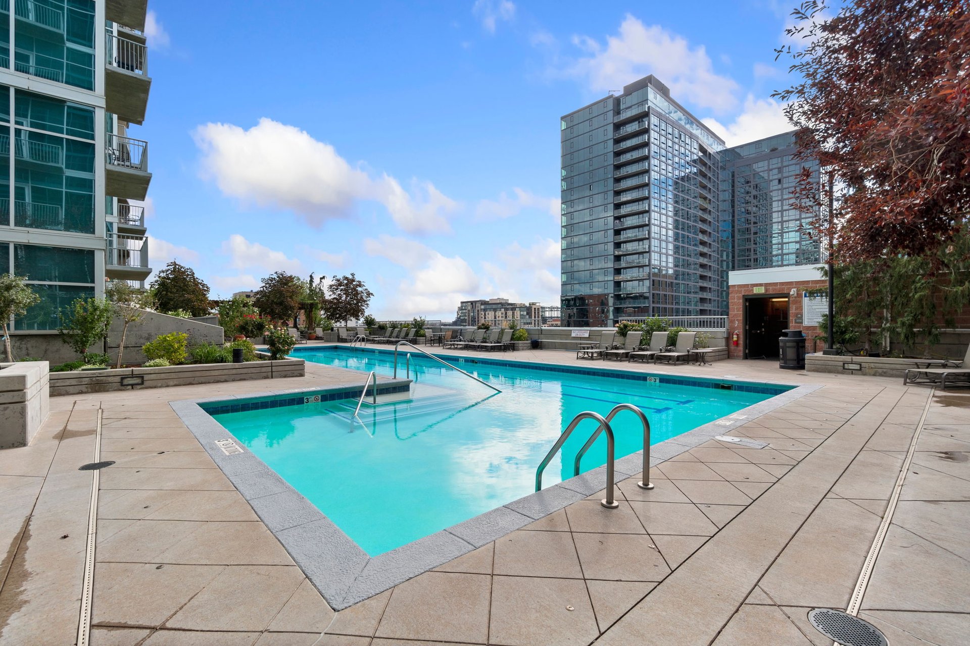 Denver, 1 Bedroom Bedrooms, ,1 BathroomBathrooms,Condo,Furnished,Glass House,Bassett,3,855599 Denver, 1 Bedroom Bedrooms, ,1 BathroomBathrooms,Condo,Furnished,Glass House,Bassett,3,855599