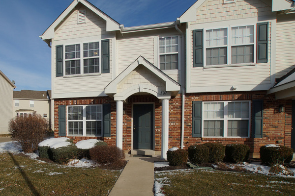 O'Fallon, Missouri, 3 Bedrooms Bedrooms, ,2.5 BathroomsBathrooms,Townhome,Furnished,Shady Rock,1365